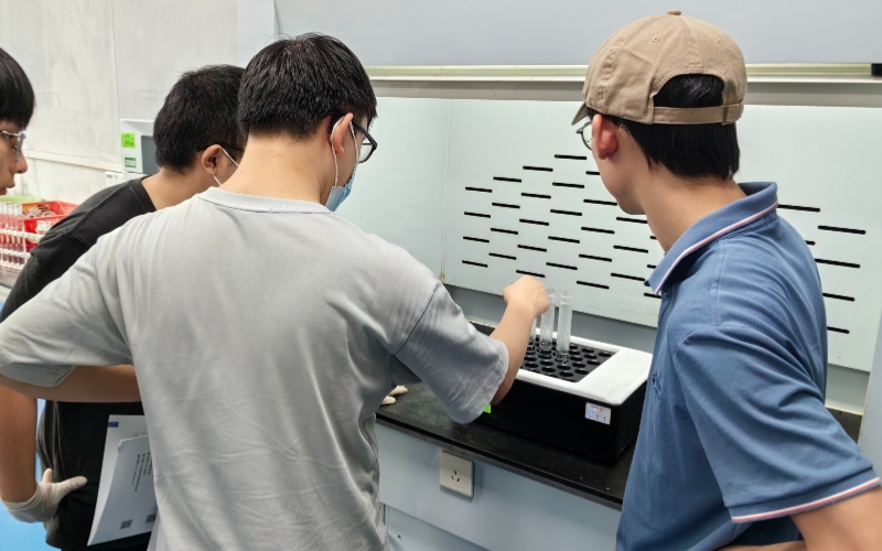 格丹納工程師現(xiàn)場培訓(xùn) 格丹納工程師現(xiàn)場培訓(xùn)